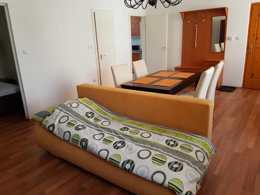 Apartman Kaszás Central Mosonmagyaróvár Exterior foto